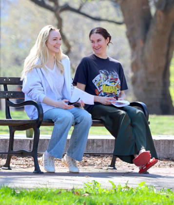 Lindsay Lohan and Shailene Woodley on set in Brooklyn Actresses Lindsay Lohan and Shailene Woodley are filming their new show Count My Lies at Fort Greene Park in Brooklyn, NY on April 14, 2026. Photo by Dylan Travis ABACAPRESS.COM New York NY  Copyright: xDylanxTravis ABACAx