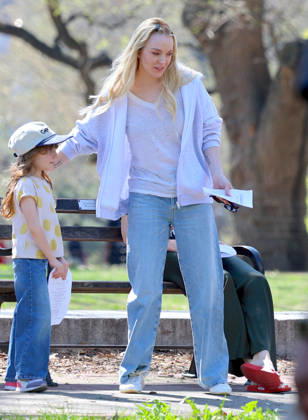 Lindsay Lohan and Shailene Woodley on set in Brooklyn Actresses Lindsay Lohan and Shailene Woodley are filming their new show Count My Lies at Fort Greene Park in Brooklyn, NY on April 14, 2026. Photo by Dylan Travis ABACAPRESS.COM New York NY  Copyright: xDylanxTravis ABACAx