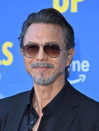 Amazon MGM Studios™s ˜Balls Up™ Premiere Benjamin Bratt arriving at Amazon MGM Studios™s Balls Up? premiere held at the Harmony Gold Theatre on April 14, 2026 in Los Angeles, CA. Los Angeles Harmony Gold Theatre California USA Copyright: xLeexWattx xAFF-USA.COMx