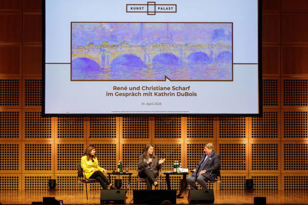14.04.2026. Düsseldorf. Die Scharf Collection führt in vierter Generation einen Zweig der bedeutenden Berliner Sammlung Otto Gerstenberg weiter, deren Schwerpunkt auf französischer Kunst von den Anfängen der Moderne bis in die Nachkriegszeit reicht. Heute richten RenÃ Scharf und seine Frau Christiane Scharf den Blick auch auf zeitgenössische internationale Positionen, unter anderem mit Werken von Sam Francis, Martin Eder und Katharina Grosse. Im Gespräch mit Kathrin DuBois, Kuratorin der Ausstellung (Mitte), sprechen sie über die familiäre Sammlungstradition, ihr besonderes Interesse an dem Medium Malerei sowie dem Verhältnis von gegenständlichen und abstrakten Bildwelten. Düsseldorf Kunstpalast Nordrhein-Westfalen Deutschland *