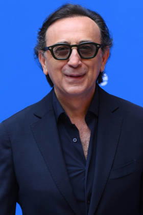News - Photocall - LOL 6 Chi ride e fuori Giovanni Esposito during Photocall - LOL 6 Chi ride e fuori, News in Rome, Italy, April 14 2026 Rome Hotel De La Ville Italy Copyright: xMassimoxLanduccix xLiveMediax LPN_2391534