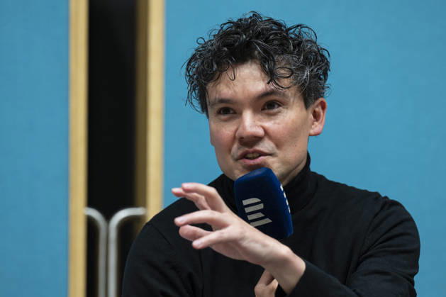 Chief conductor of the Prague Radio Symphony Orchestra (SOCR) Elias Grandy at a press conference to introduce the new visual identity on the occasion of the 100th season of the orchestra, in Prague, Czech Republic, on April 15, 2026. (CTKxPhoto MichalxKamaryt) CTKPhotoP2026041504761  CTKPhotoP2026041504761