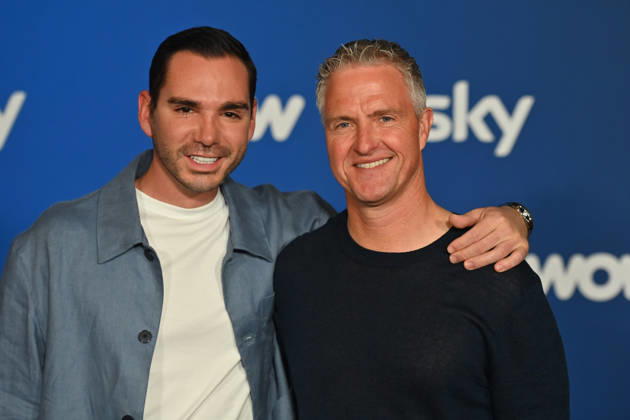v.re:Ralf SCHUMACHER mit Partner Etienne BOUSQUET CASSAGNE. Muenchner Programmpraesentation SKY SPOTLIGHT, Sky Originals am 15.04.2026 im Hotel Bayerischer Hof.