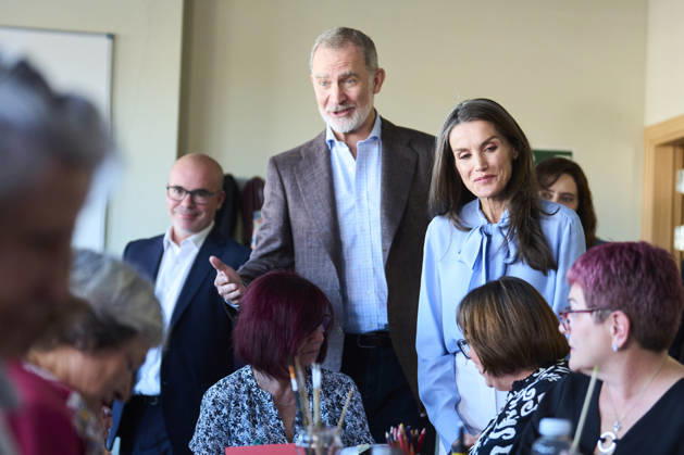 Spanish Royals visit to the Jose Maria de Llanos Foundation King Felipe VI of Spain, Queen Letizia of Spain visit to the Jose Maria de Llanos Foundation to mark the 25th anniversary of the Escuela de Hosteleria del Sur at Jose Maria de Llanos Foundation on April 15, 2026 in Madrid, Spain Photo by IMAGO MPG Madrid Jose Maria de Llanos Foundation Madrid Spain  Copyright: xMPGx