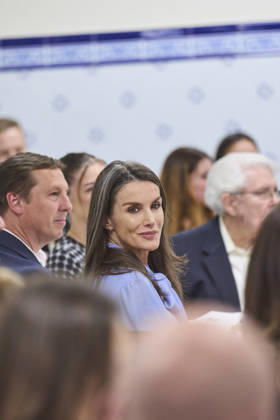 Spanish Royals visit to the Jose Maria de Llanos Foundation Queen Letizia of Spain visit to the Jose Maria de Llanos Foundation to mark the 25th anniversary of the Escuela de Hosteleria del Sur at Jose Maria de Llanos Foundation on April 15, 2026 in Madrid, Spain Photo by IMAGO MPG Madrid Jose Maria de Llanos Foundation Madrid Spain  Copyright: xMPGx