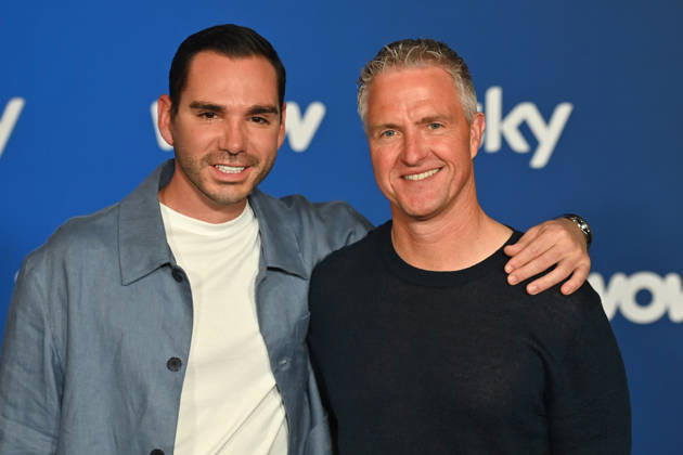 v.re:Ralf SCHUMACHER mit Partner Etienne BOUSQUET CASSAGNE. Muenchner Programmpraesentation SKY SPOTLIGHT, Sky Originals am 15.04.2026 im Hotel Bayerischer Hof.