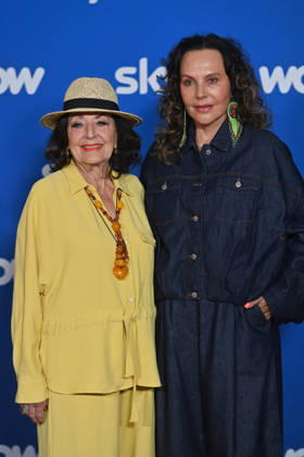 v.li:Baerbel WIERICHS mit Tochter Natascha OCHSENKNECHT, Muenchner Programmpraesentation SKY SPOTLIGHT, Sky Originals am 15.04.2026 im Hotel Bayerischer Hof.