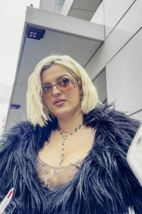 Singer Bebe Rexha arrives at the NRJ studios in Paris, France, April 15, 2026 Jack Bussat Bestimage Singer Bebe Rexha was seen in Paris as she attended an NRJ music émission Paris France  Copyright: xJackxBussatx xBestimagexJackxBussatx xBestimagex
