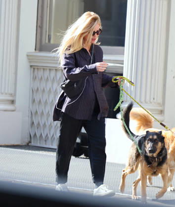 Annabelle Wallis out in New York British actress Sebastian Stan girlfriend Annabelle Wallis pregnant walks her dogs on the street in New York, NY on April 15, 2026. Photo by Dylan Travis ABACAPRESS.COM New York NY  Copyright: xDylanxTravis ABACAx