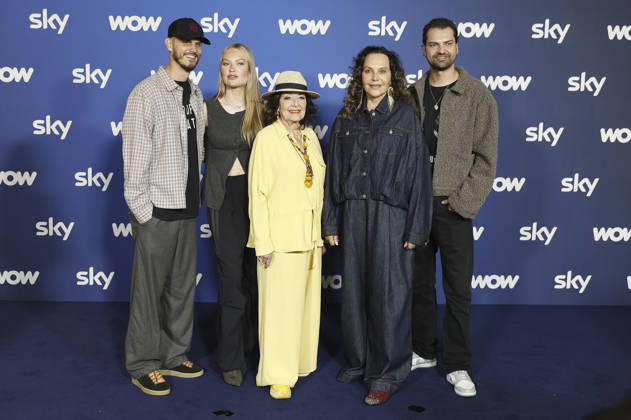 Nino Sifkovits, Cheyenne Savannah Ochsenknecht, Bärbel Wierichs, Natascha Ochsenknecht und Jimi Blue Ochsenknecht bei der Programmpräsentation Sky Spotlight im Hotel Bayerischer Hof. München, 15.04.2026