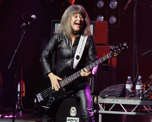 Suzi Quatro performs live at The London Palladium in London, UK on 15th April 2026 Suzi Quatro performs live at The London Palladium in London, UK on 15th April 2026, Credit:Manuela Langotsch Avalon United Kingdom, London, London Palladium  Copyright: xManuelaxLangotschx xAvalonx 1091444320