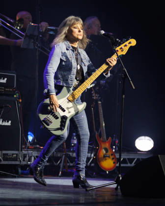 Suzi Quatro performs live at The London Palladium in London, UK on 15th April 2026 Suzi Quatro performs live at The London Palladium in London, UK on 15th April 2026, Credit:Manuela Langotsch Avalon United Kingdom, London, London Palladium  Copyright: xManuelaxLangotschx xAvalonx 1091444556
