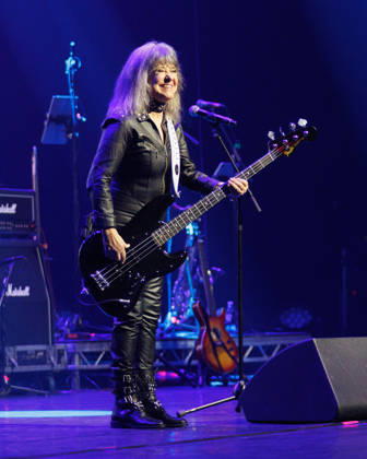 Suzi Quatro performs live at The London Palladium in London, UK on 15th April 2026 Suzi Quatro performs live at The London Palladium in London, UK on 15th April 2026, Credit:Manuela Langotsch Avalon United Kingdom, London, London Palladium  Copyright: xManuelaxLangotschx xAvalonx 1091444653