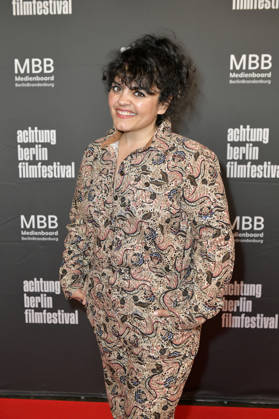Sara Fazilat bei der Eröffnung des 22. achtung berlin Filmfestivals mit der Premiere des Kinofilms Mambo Maternica im Colosseum Filmtheater. Berlin, 15.04.2026