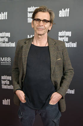 Tonio Arango bei der Eröffnung des 22. achtung berlin Filmfestivals mit der Premiere des Kinofilms Mambo Maternica im Colosseum Filmtheater. Berlin, 15.04.2026