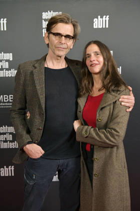Sonja Kerskes und Conny Krah bei der Eröffnung des 22. achtung berlin Filmfestivals mit der Premiere des Kinofilms Mambo Maternica im Colosseum Filmtheater. Berlin, 15.04.2026