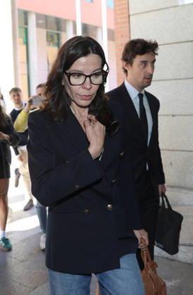 Trial of Silvia Bronchalo against Rodolfo Sancho for alleged harassment Silvia Bronchalo arrives at the court of Violence against Women number 1 of Alcobendas with her lawyer before her trial against Rodolfo Sancho for alleged harassment of the actor towards her, on April 16, 2026, in Madrid Spain Actor Rodolfo Sancho sits in court as a defendant for the whatsapp messages he sent to his ex-partner on February 5, 2024 JUDGMENTS VIOLENCE ON WOMEN TRIAL RODOLFO SANCHO SILVIA BRONCHALO 16 APRIL 2026 José Madrid Madrid Madrid Espana  Copyright: xJosÃ xRuizx 7445043