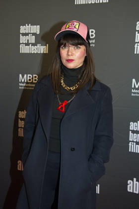 Mambo Maternica , Filmpremiere im Filmtheater Colosseum, Berlin, 15.04.2026 Lore Richter, MAMBO MATERNICA , Photo Call zur Premiere und Festival-Eröffnung, achtung berlin filmfestival, Colosseum, Berlin, 15.04.2026 Berlin Kino Colosseum Deutschland, germany Copyright: xChristianxBehringx