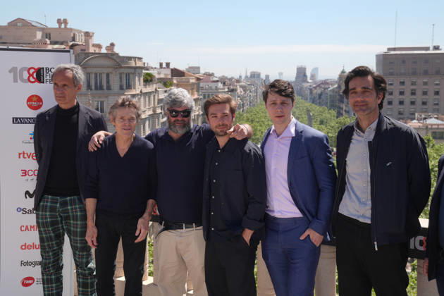 Photocall of the BCN Film Fest 2026 Actors Willem Dafoe, Carlos Cuevas, Francisco Garrido and Miguel Ángel Giménez, during the presentation of the film The Host at the BCN Film Fest 2026, on April 16, 2026, in Barcelona, Catalunya Spain The film tells the story of Greek businessman Markos Timoleon who celebrates the 25th birthday of his daughter Sofia on a private island paradise. However, a series of unexpected events and visits will threaten both his millionaire empire and the foundations of his existence 16 APRIL 2026 Espana  Copyright: xDavidxZorrakinox 7445998