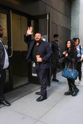 Amy Sedaris at ABC Studios New York NY April 16: Adam Richman is seen arriving at ABC Studios for a morning show appearance on April 16, 2026 in New York City. Credit Provider: Chris Gonzalez AdMedia EDITORIAL USE ONLY  Copyright: xx AdMediax admphotostwo982501