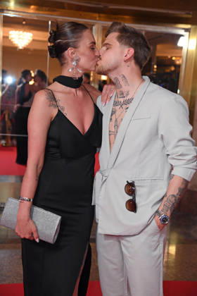 Luise-Isabella Matejczyk mit Ehemann Pascal Zadow - DIE REALITY AWARDS 2026 im Maritim Hotel in Bonn am 16.04.2026