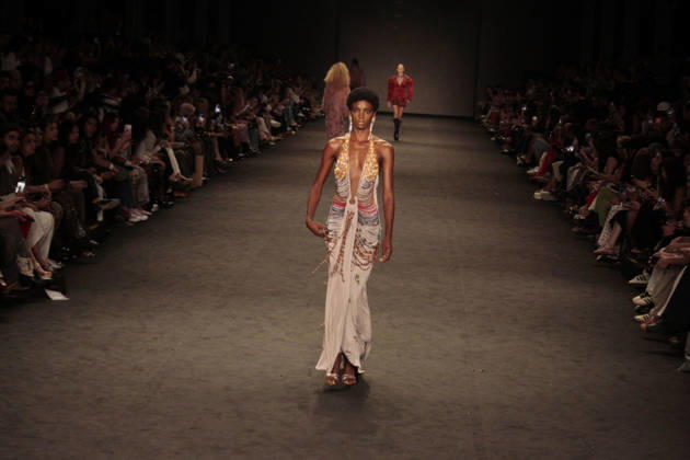 RIO DE JANEIRO, RJ - 16.04.2026: RIO FASHION WEEK 2026 - Fashion show by the brand HISHA, on the second day of Rio Fashion Week, at Pier Maua. x2926449x  CarlosxEliasxJunior