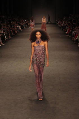 RIO DE JANEIRO, RJ - 16.04.2026: RIO FASHION WEEK 2026 - Fashion show by the brand HISHA, on the second day of Rio Fashion Week, at Pier Maua. x2926458x  CarlosxEliasxJunior