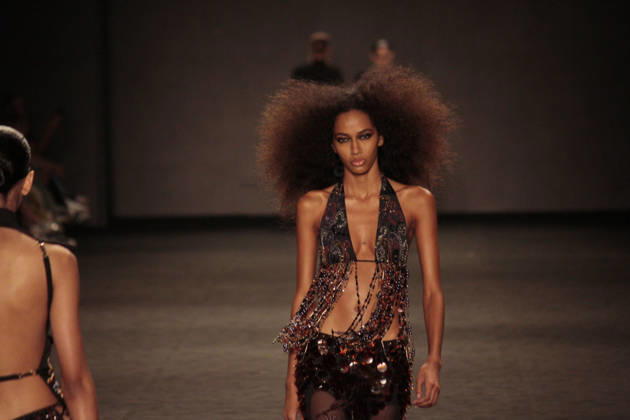 RIO DE JANEIRO, RJ - 16.04.2026: RIO FASHION WEEK 2026 - Fashion show by the brand HISHA, on the second day of Rio Fashion Week, at Pier Maua. x2926479x  CarlosxEliasxJunior