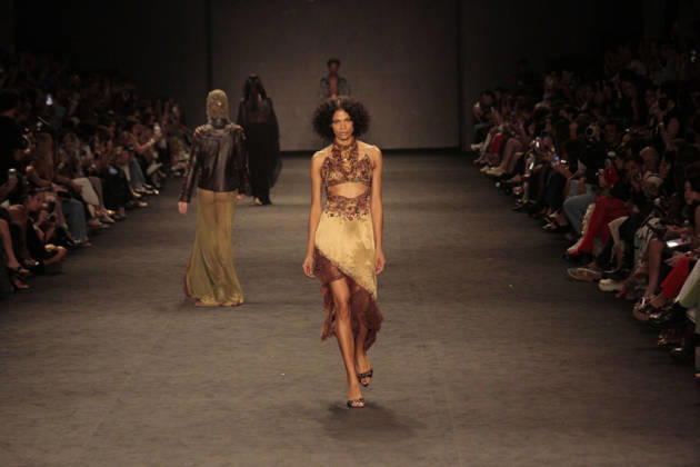 RIO DE JANEIRO, RJ - 16.04.2026: RIO FASHION WEEK 2026 - Fashion show by the brand HISHA, on the second day of Rio Fashion Week, at Pier Maua. x2926508x  CarlosxEliasxJunior