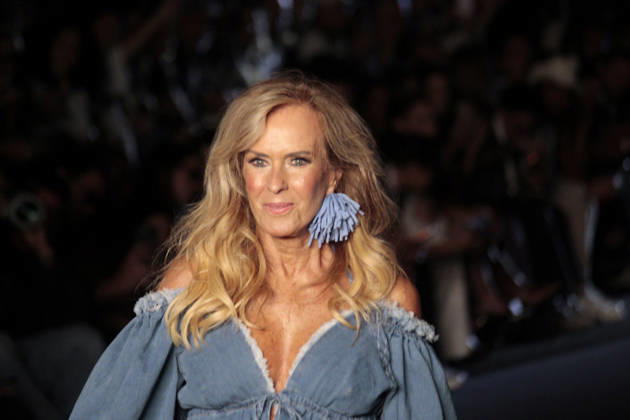 RIO DE JANEIRO, RJ - 16.04.2026: RIO FASHION WEEK 2026 - ElÃ Pinheiro walked the runway for Blue Man on the second day of Rio Fashion Week, at Pier Maua, Rio de Janeiro. x2926719x  CarlosxEliasxJunior