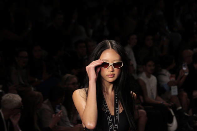 RIO DE JANEIRO, RJ - 16.04.2026: RIO FASHION WEEK 2026 - The Blue Man fashion show closed the second day of Rio Fashion Week at Pier Maua, Rio de Janeiro. x2926780x  CarlosxEliasxJunior
