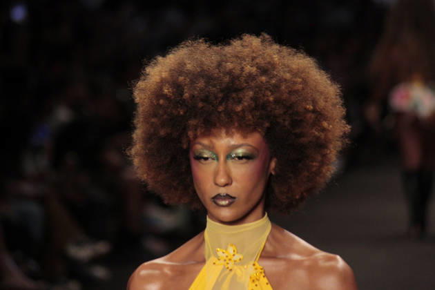 RIO DE JANEIRO, RJ - 16.04.2026: RIO FASHION WEEK 2026 - The Blue Man fashion show closed the second day of Rio Fashion Week at Pier Maua, Rio de Janeiro. x2926825x  CarlosxEliasxJunior