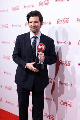 April 16, 2026, Las Vegas, Nevada, USA: Actor ADAM SCOTT on the red carpet of the Big Screen Achievement Awards at the 2025 CinemaCon at Caesar s Palace in Las Vegas, Nevada. Las Vegas USA - ZUMAg247 20260416_znp_g247_012 Copyright: xGagexSkidmorex