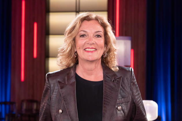 Moderatorin Bettina TIETJEN, Portraet, Portrait, Porträt, Einzelbild, angeschnittenes Einzelmotiv, zu Gast in der Sendung ,,Koelner Treff,, im WDR Fernsehen, 16.04.2026.