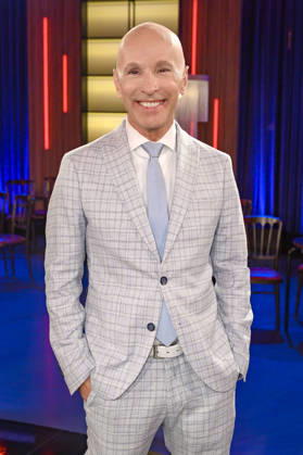 Michael Begasse bei der Aufzeichnung der WDR-Talkshow Kölner Treff im WDR Studio BS 3. Köln, 16.04.2026