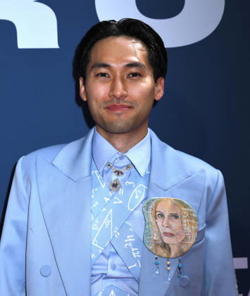 April 16, 2026, New York, Ny, United States: Jin Ha poses outside the theatre at his Broadway Opening Night of Proof . Held at the Booth Theatre in New York. Zuma Press April 16, 2026. New York United States - ZUMAp281 20260416_zea_p281_068 Copyright: xPhotoxImagexPressx