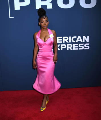 April 16, 2026, New York, Ny, United States: Kara Young pose outside the theatre at her Broadway Opening Night of Proof . Held at the Booth Theatre in New York. Zuma Press April 16, 2026. New York United States - ZUMAp281 20260416_zea_p281_070 Copyright: xPhotoxImagexPressx