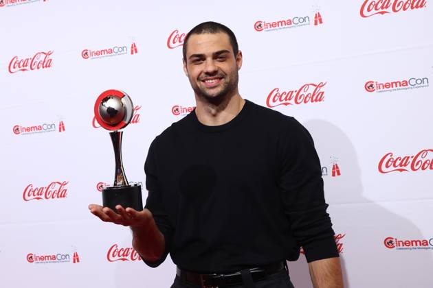 Noah Centineo at arrivals for CinemaCon 2026 Big Screen Achievement Awards, OMNIA Nightclub, The Dolby Colosseum, Caesars Palace, Las Vegas, NV, April 16, 2026. Photo By: JA Everett Collection CinemaCon 2026 Big Screen Achievement Awards PUBLICATIONXNOTxINxCANxCHNxFRAxITAxJPNxNORxPOLxRUSxESPxUKxUSA