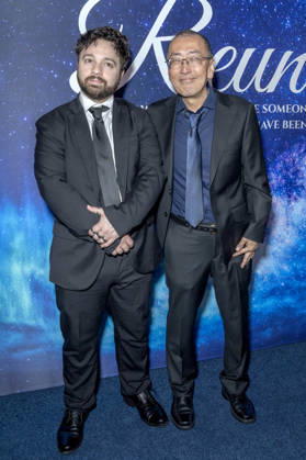Noah Pitifer und John W. Kim bei der Premiere des Films Reunion im Madame Tussauds Hollywood Wax Museum. Los Angeles, 16.04.2026
