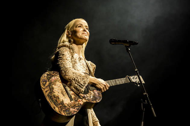 Tina Dickow live in Copenhagen, Denmark Copenhagen, Denmark. 17th, April 2026. The Danish singer and songwriter er Tina Dickow performs a live concert at Royal Arena in Copenhagen. Denmark, Copenhagen  Copyright: xGonzalesxPhoto LassexLagonix