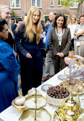 17-04-2026 Amsterdam Princess Amalia visited BONNE, het Leger des Heils en Patta Amsterdam, locations participating in the Warmoes Biennial and Studio Zeedijk, cafe ™t Mandje and toko Dun Yong on the Zeedijk on her 2nd day of the 2 day visit to Amsterdam. Â  Copyright: xPPEx