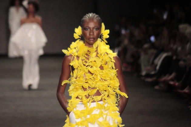 RIO DE JANEIRO, RJ - 17.04.2026: RIO FASHION WEEK 2026 - Fashion show by the brand Apartamento 03 on the third day of Rio Fashion Week 2026, at Pier Maua, Rio de Janeiro. x2927263x  CarlosxEliasxJunior