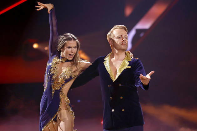 Entertainer Ross Antony und Profitänzerin Mariia Maksina bei der sechsten Tanzshow der 19. Staffel der RTL-Tanzshow Lets Dance im Coloneum. Ross Antony läuft das Blut übers Gesicht, nachdem er sich beim tanzen eine blutende Wunde zugezogen hat. Köln, 17.04.2026 NRW Deutschland Copyright: xChristophxHardtx