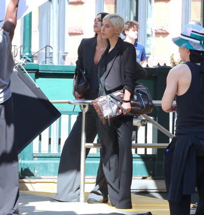 Amelia Gray and Iris Law during a photoshoot in New York Models Amelia Gray Hamlin and Iris Law are doing a photoshoot of DKNY in Tribeca, New York on April 17, 2026. Photo by Dylan Travis ABACAPRESS.COM New York NY  Copyright: xDylanxTravis ABACAx