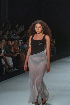 RIO DE JANEIRO, RJ - 17.04.2026: RIO FASHION WEEK 2026 - Karoline Vitto& 39;s fashion show during Rio Fashion Week, which returns to the marvelous city this Friday, April 17, 2026, at Pier Maua, in Rio de Janeiro, RJ. x2927418x  CristianexMota