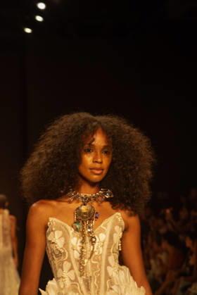RIO DE JANEIRO, RJ - 17.04.2026: RIO FASHION WEEK 2026 - HELO ROCHA& 39;s fashion show during Rio Fashion Week, which returns to the marvelous city this Friday, April 17, 2026, at Pier Maua, in Rio de Janeiro, RJ. x2927560x  CristianexMota