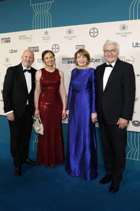 Mathis Feldhoff, Regina Kramer, Elke Büdenbender und Frank-Walter Steinmeier beim 73. Bundespresseball 2026 im Hotel Adlon Kempinski. Berlin, 17.04.2026