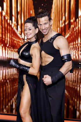 Sportler Joel Mattli und Tänzerin Malika Dzumaev bei der sechsten Tanzshow der 19. Staffel der RTL-Tanzshow Lets Dance im Coloneum. Köln, 17.04.2026 NRW Deutschland Copyright: xChristophxHardtx
