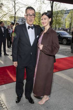 ABB PRESSEBALL- Cem Ozdemir mit Frau Flavia Zaka Buendnis 90 Die Gruenen zu Gast auf dem73.Bundespresseball im Hotel Adlon Kempinski am 17.04.2026 in Berlin