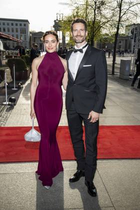 ABB PRESSEBALL- Danielle Bezaire und Arne Friedrich Freuundin zu Gast auf dem 73.Bundespresseball im Hotel Adlon Kempinski am 17.04.2026 in Berlin